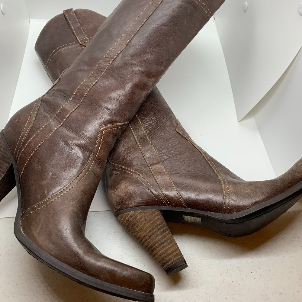 Steve Madden Speciall Cowboy Boots - Size 8.5